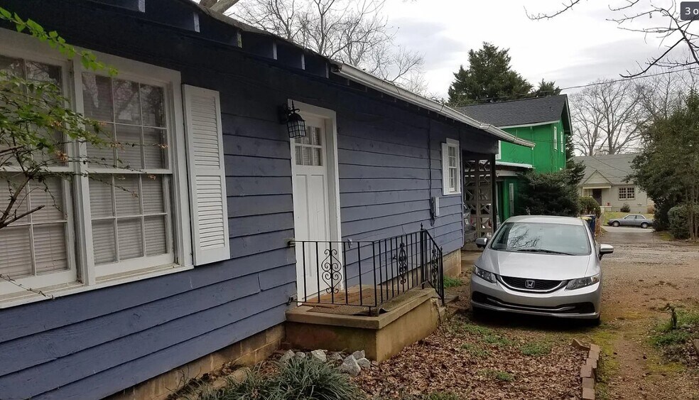 Building Photo - 185 Nantahala Ave