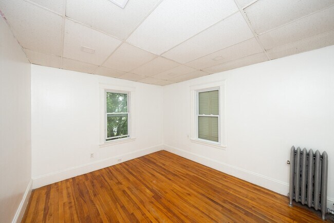 Building Photo - 51 S Lenox St