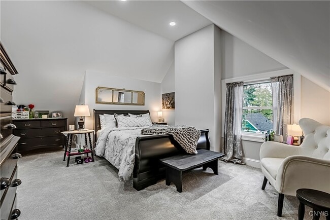 Building Photo - 58 Ballantyne Brae