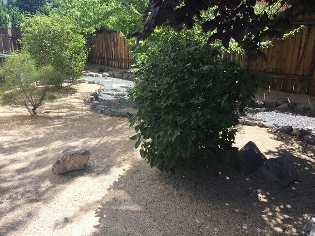 Building Photo - NW Reno Two Story - Beautiful Landscaping ...
