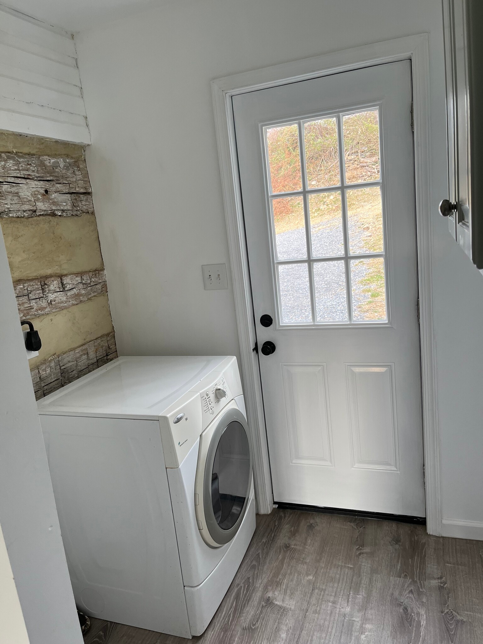 Building Photo - 735 Weverton Rd