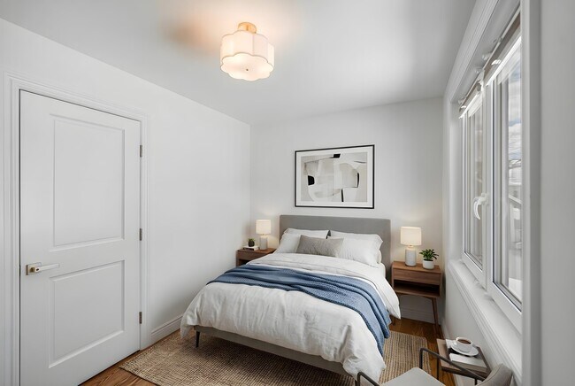 Building Photo - 11 Walnut St