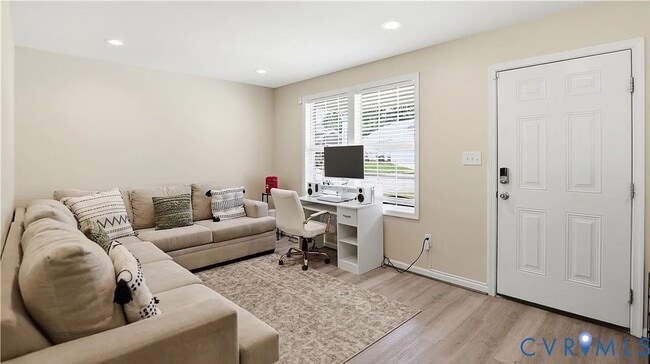 Building Photo - 3901 Lighthouse Ln