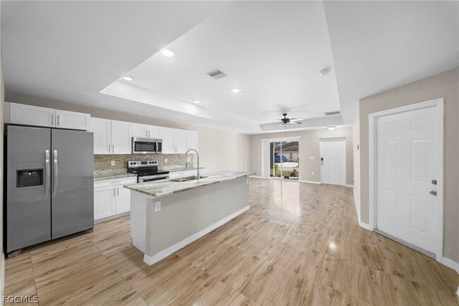 Building Photo - 4716 13th St SW