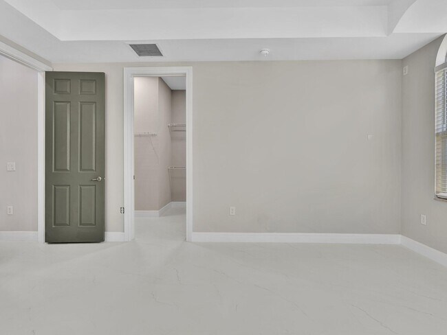 Building Photo - 2751 Ravella Way