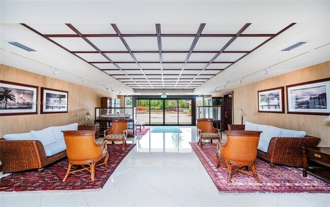 Building Photo - 151 Crandon Blvd