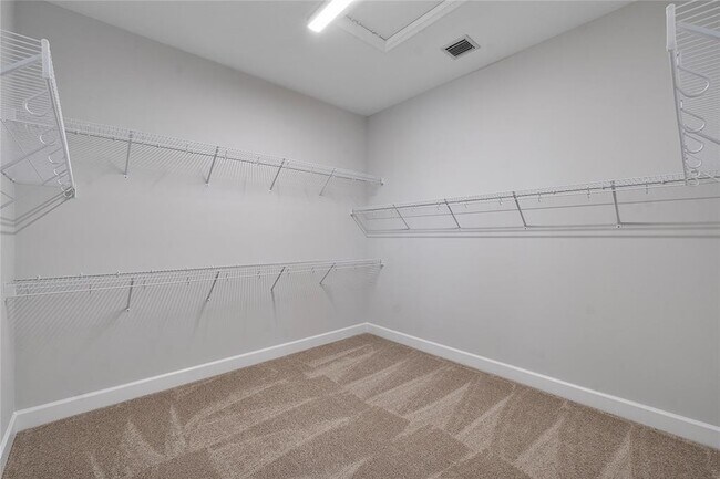 Building Photo - 5217 Liberty Ln