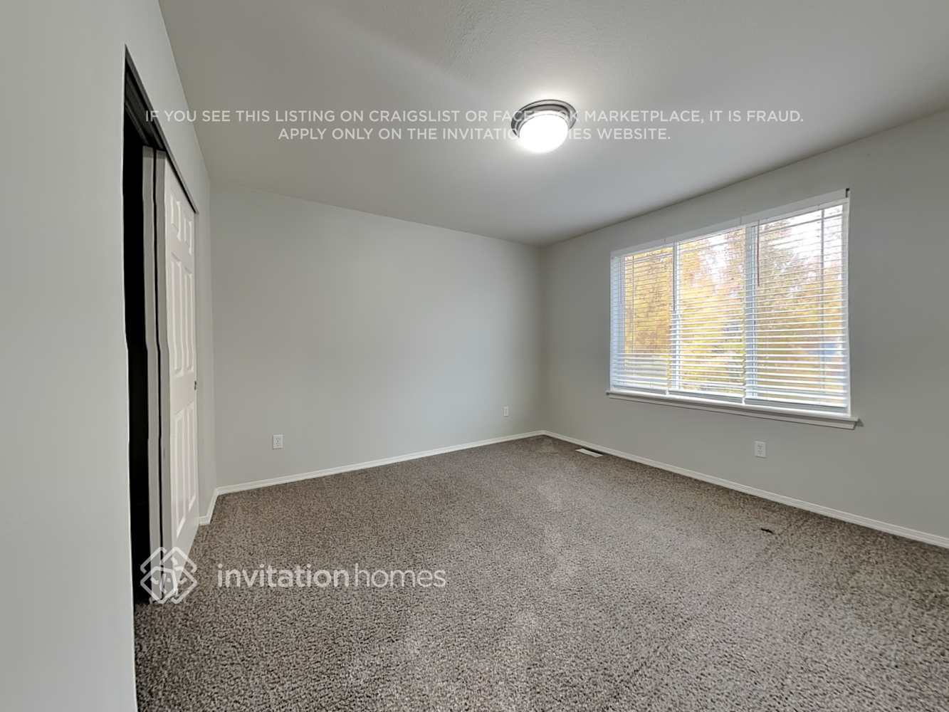 Building Photo - 301 Hawk Ave SW