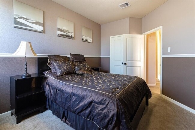 Building Photo - 18311 Red Oak Manor Ln