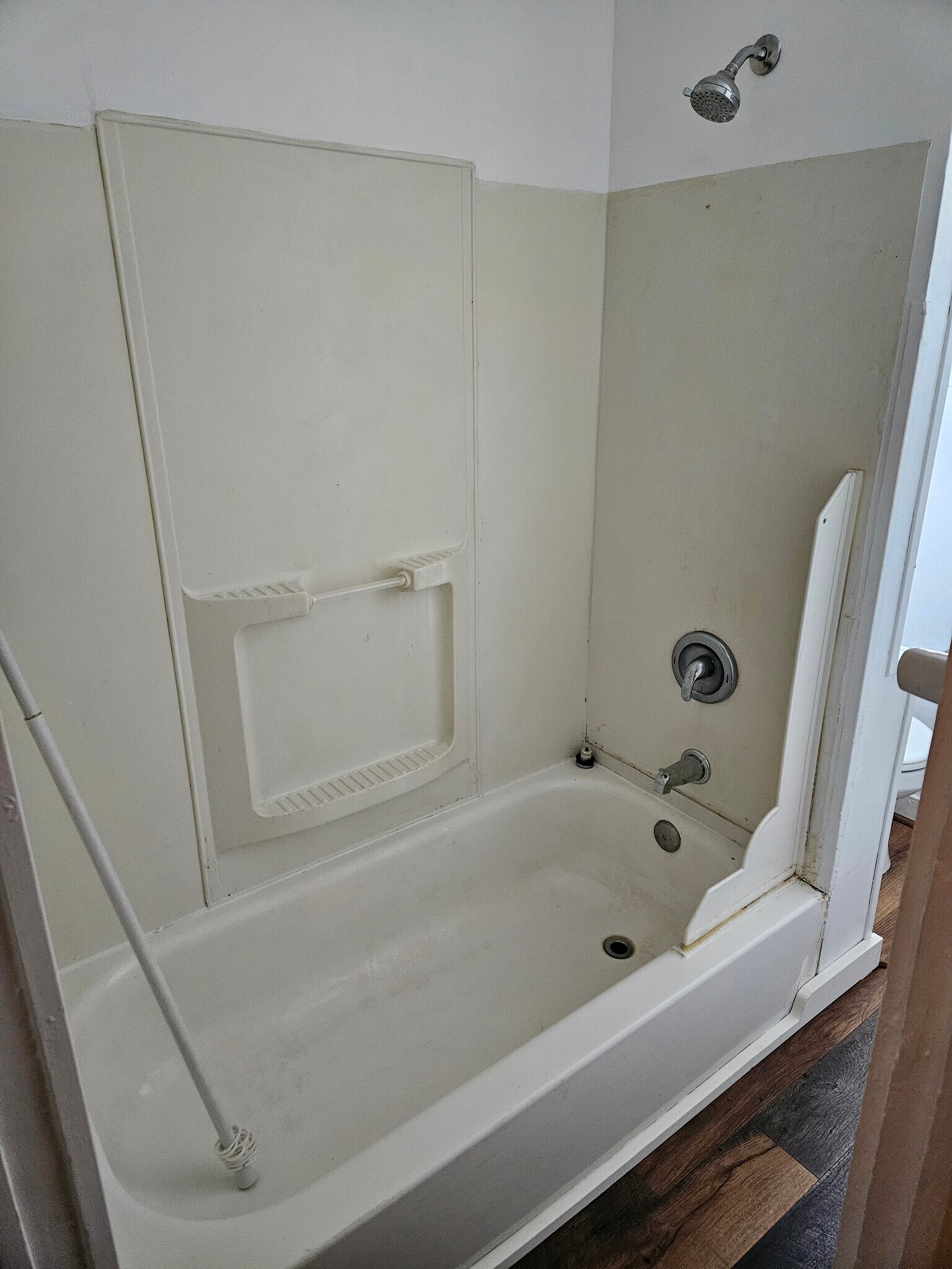 Building Photo - 38 W Stewart St