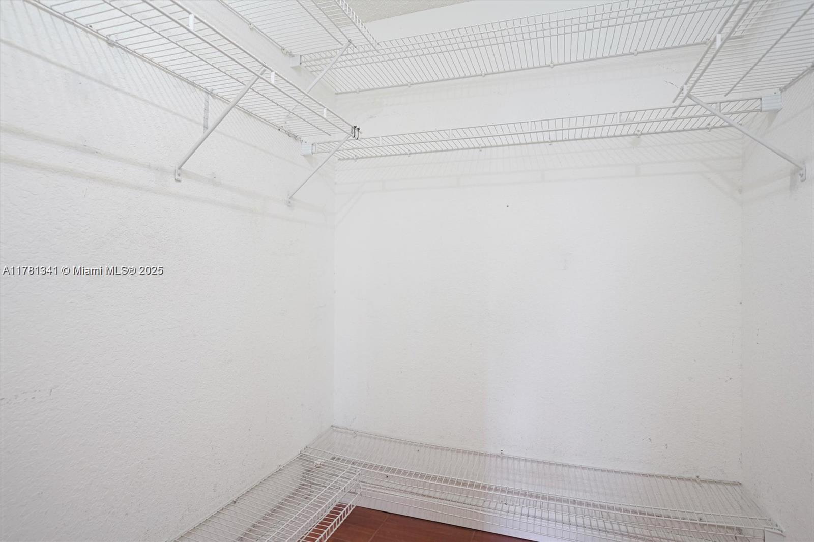 Building Photo - 11605 SW 147th Ter