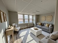 Building Photo - 2011 Woodlynne Ave