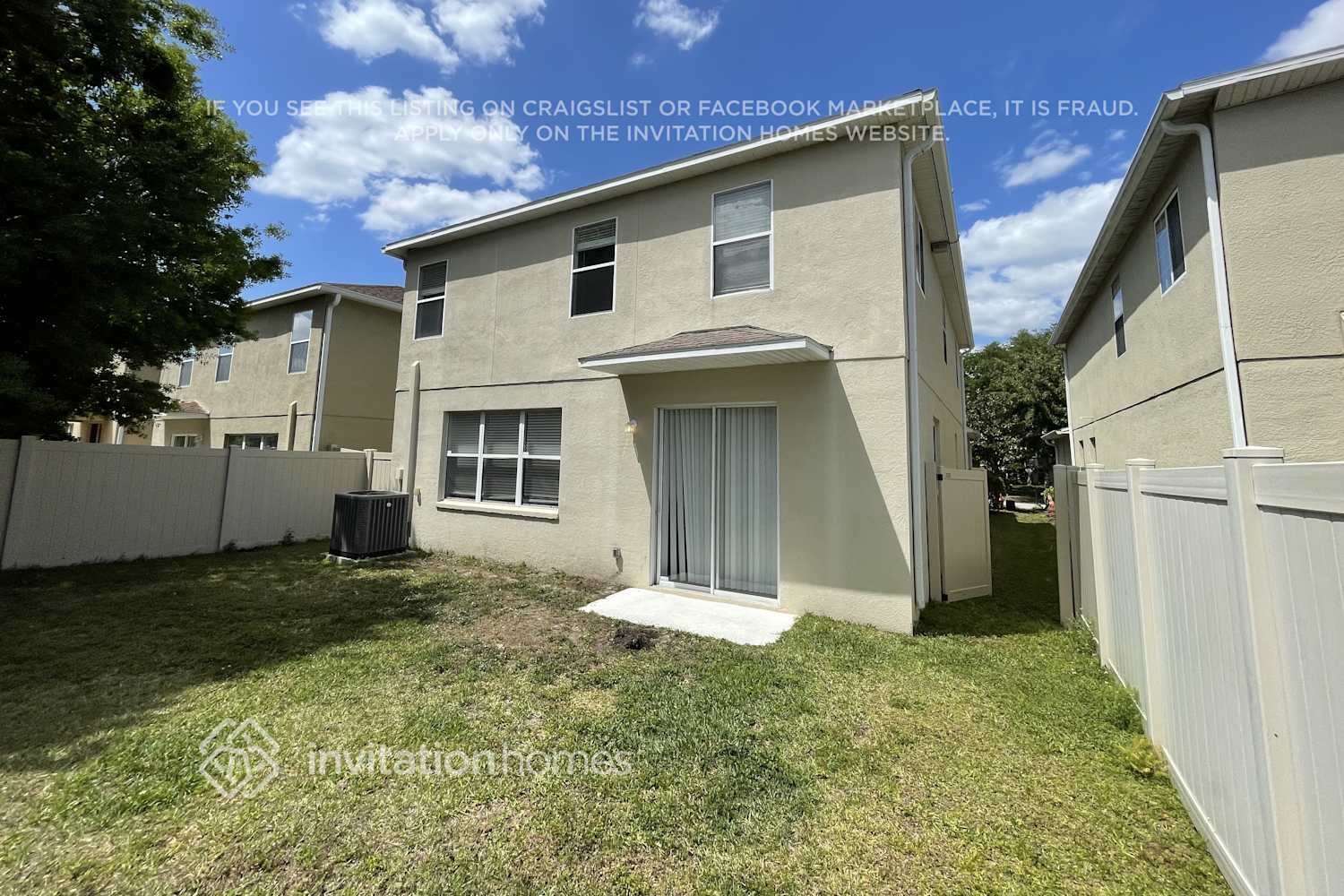 Building Photo - 17548 Queensland St