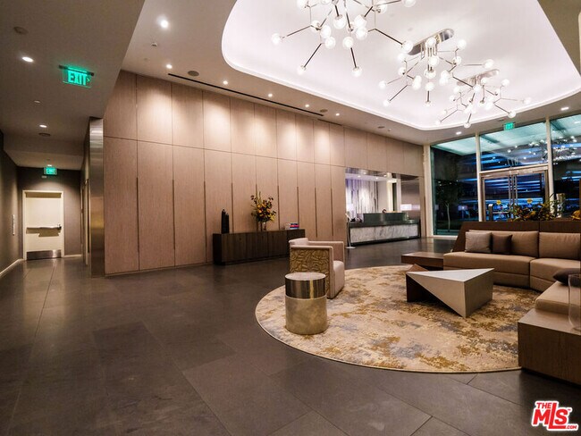 Building Photo - 877 Francisco St