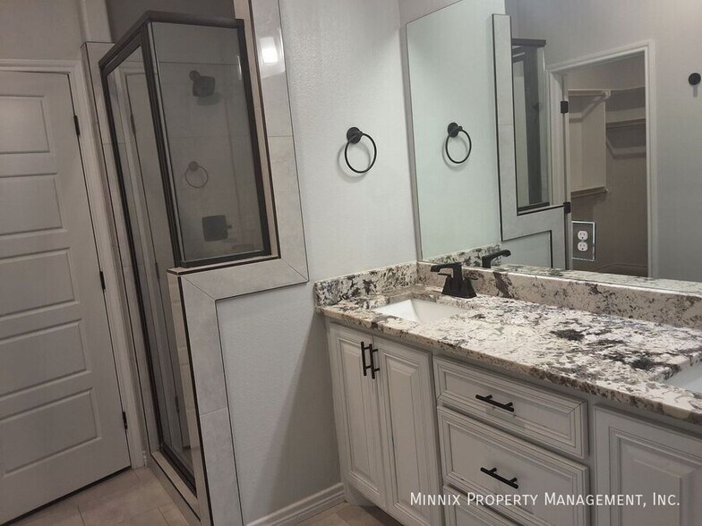 Building Photo - 5309 Kilyn Ct