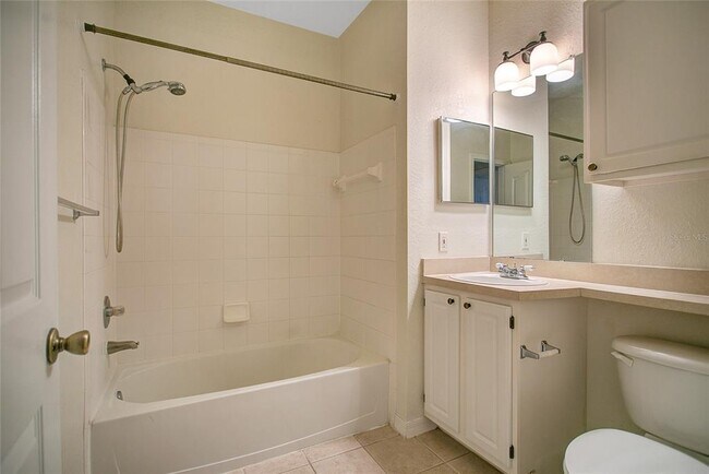Building Photo - 1125 Lake Shadow Cir