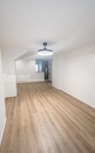 Building Photo - 42536 Mayflower Terrace