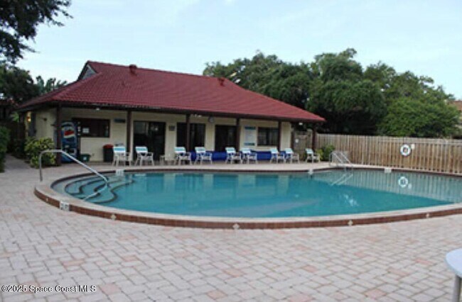 Building Photo - 8715 Camelia Ct