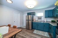 Interior Photo - 1601 West Townhomes