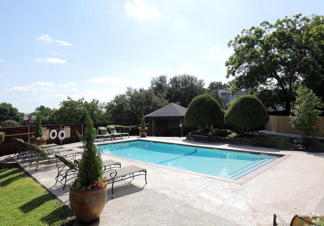  - The Chalet 1