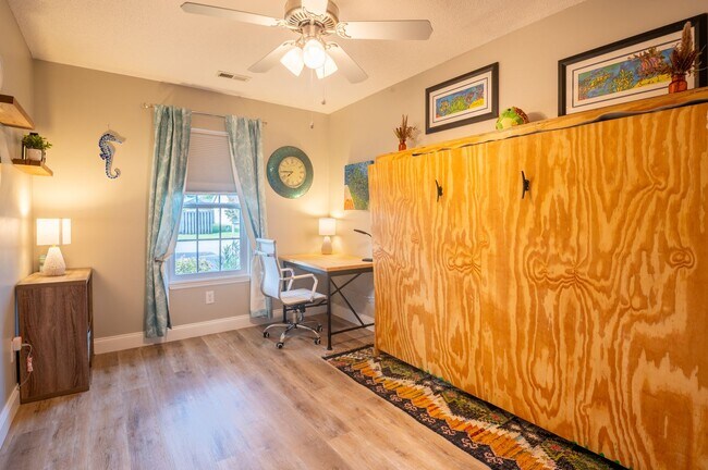 Building Photo - FURNISHED MONTHLY RENTAL-AVAILABLE STARTING MARCH 2026