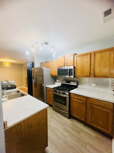 Building Photo - 7853 S Normal Ave