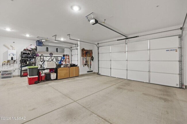 Building Photo - 10599 W Walker Brown Dr
