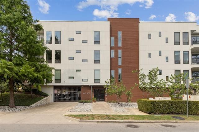 Building Photo - 4107 Bowser Ave