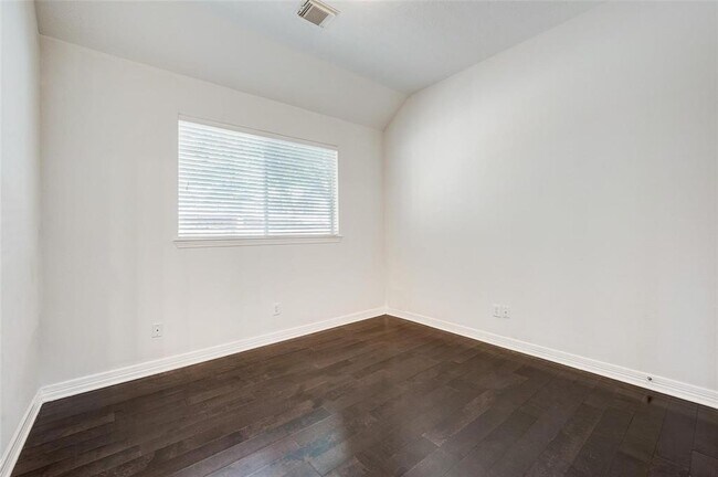 Building Photo - 12103 Medina Bend Ln