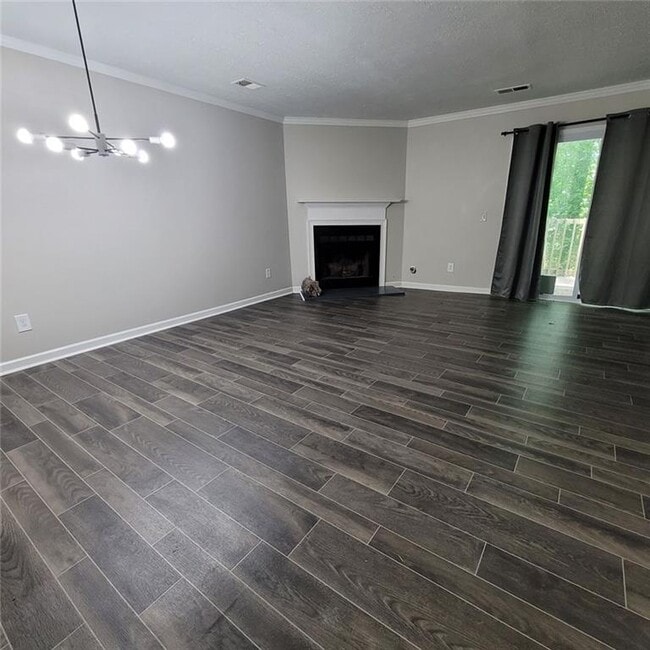Building Photo - 6458 Bedford Ln