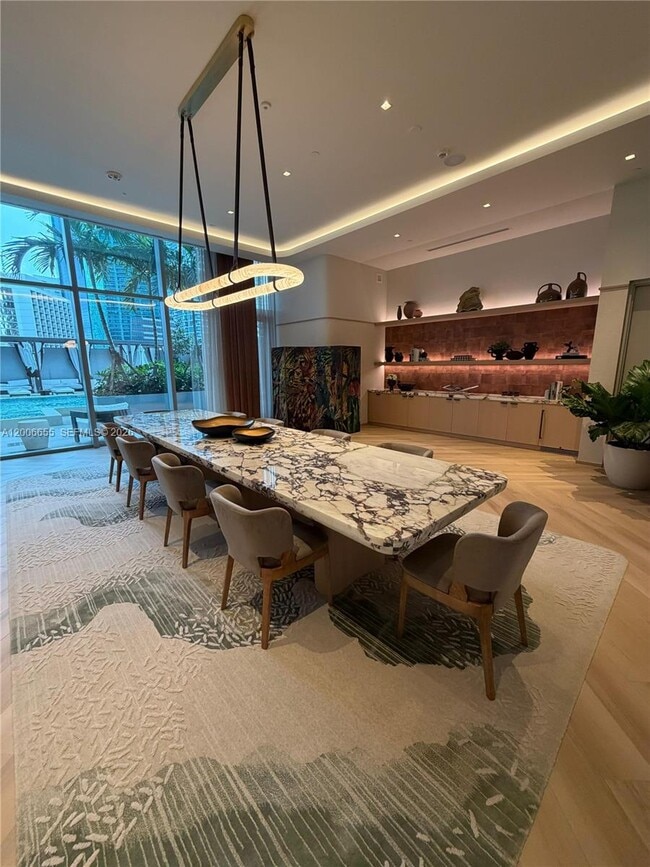 Building Photo - 77 SE 5th St