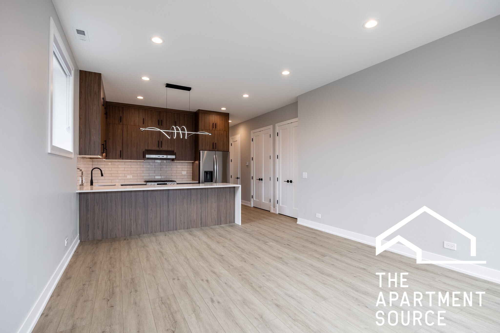 Building Photo - 3738 S Calumet Ave