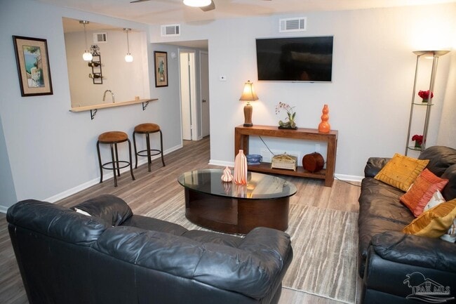 Building Photo - 300 Bayou Blvd