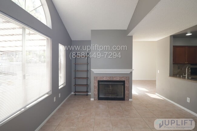 Building Photo - Spacious 3-Bedroom Pool Home in Oceanside ...