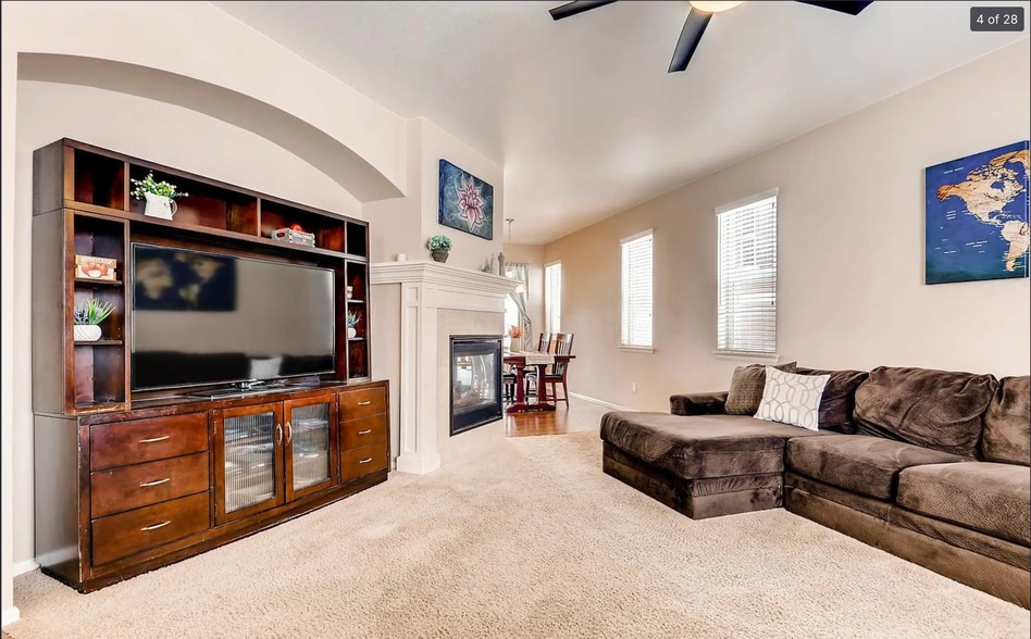 Building Photo - 12932 Norway Maple St