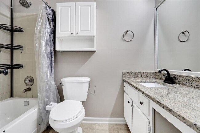 Building Photo - 1579 Springleaf Point SE