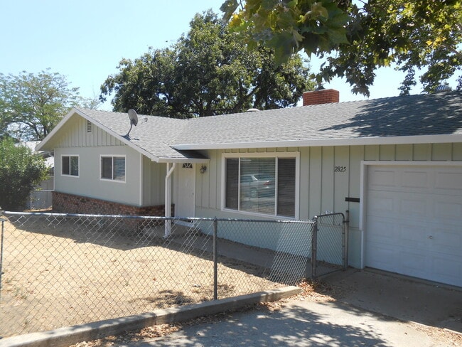 Primary Photo - 3 Bedroom Home On Placer, Parking Pad Behi...
