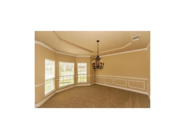 Building Photo - 12060 Grandview Dr