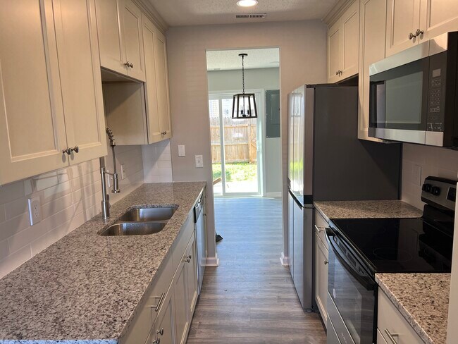 Building Photo - 1109 Netherland Ct