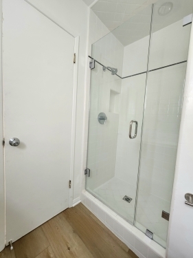 Interior Photo - 1873 Veteran Ave