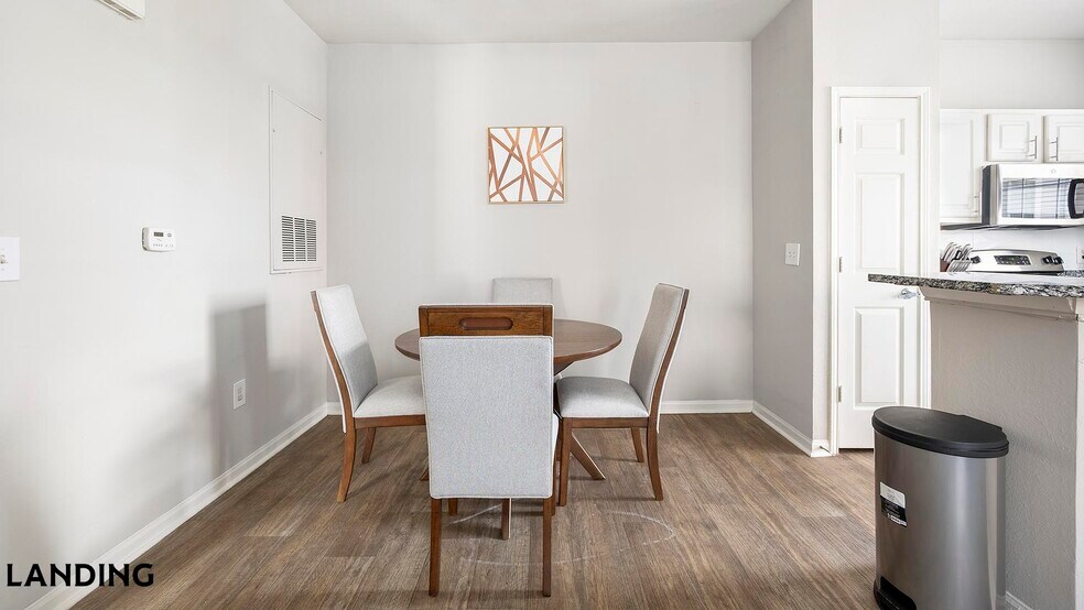 Building Photo - 261 Veterans Pkwy