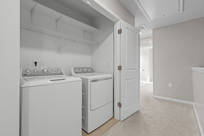 Building Photo - 507 Brushford Ln