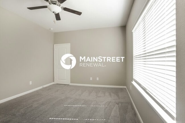 Building Photo - 5 Bedroom Pet-Friendly Home in Magnolia, TX with Main Street Renewal