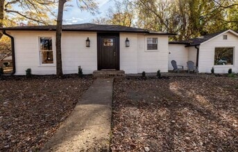 Building Photo - Beautiful Home!