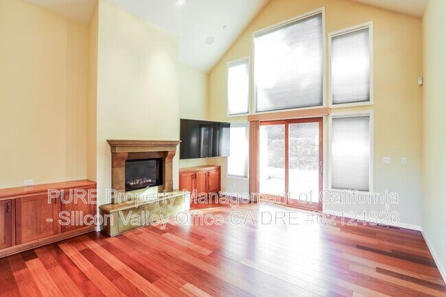Building Photo - 190 Red Fox Ridge