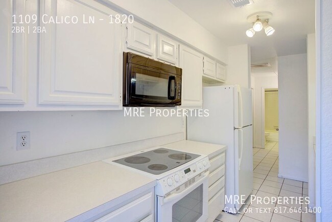 Building Photo - 1109 Calico Ln