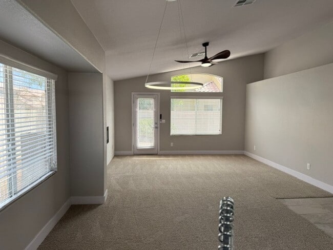 Building Photo - STUNNING 3BD/2BA SINGLE STORY BEAUTY IN THE HEART OF THE SOUTHWEST!!  **GORGEOUSLY REMODELED!! **...