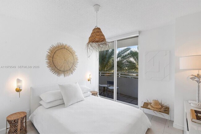 Building Photo - 8911 Collins Ave