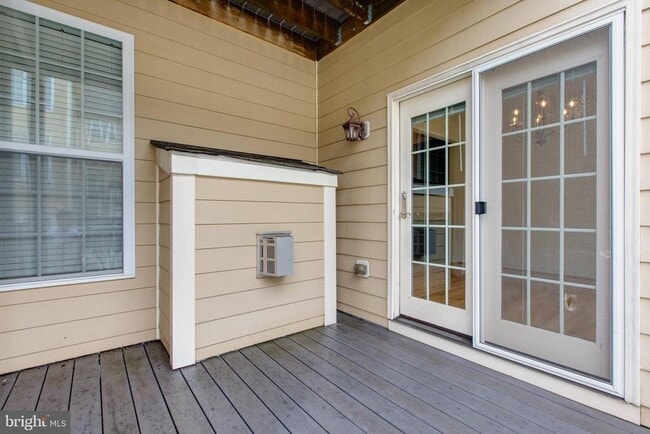 Building Photo - 2247 Brimstone Pl