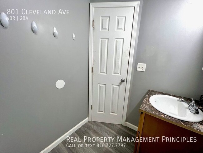 Building Photo - 801 Cleveland Ave.